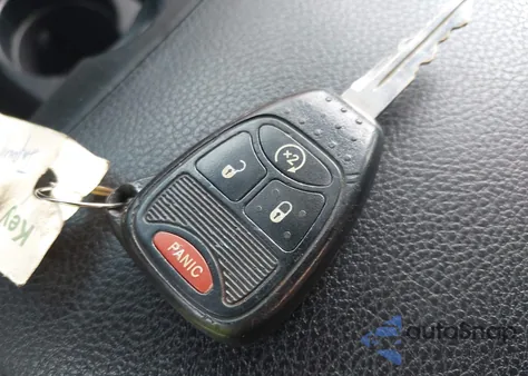 2018 Jeep Wrangler Jk Unlimited Sahara 4X4 z USA, uszkodzony, nr VIN 1C4BJWEG0JL835899